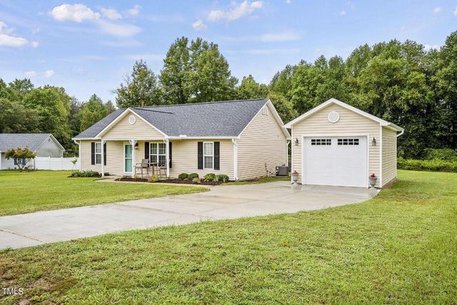 108 Danbury Court, Willow Spring, NC 27592