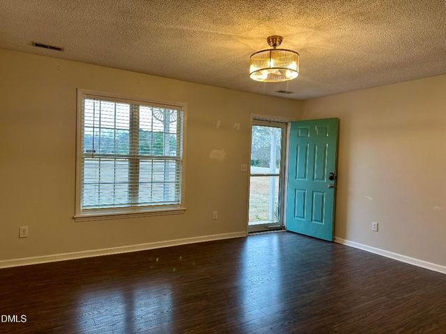 108 Danbury Court, Willow Spring, NC 27592