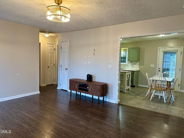 108 Danbury Court, Willow Spring, NC 27592