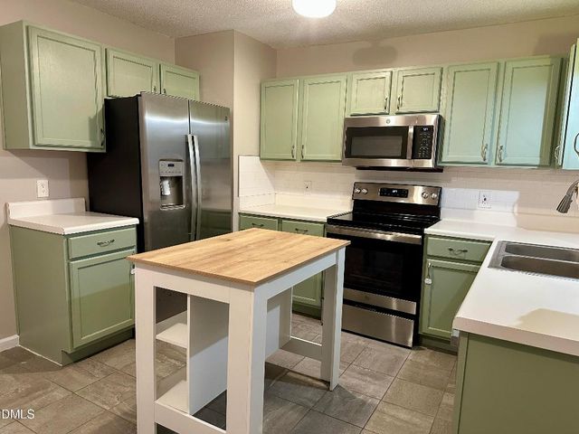 108 Danbury Court, Willow Spring, NC 27592