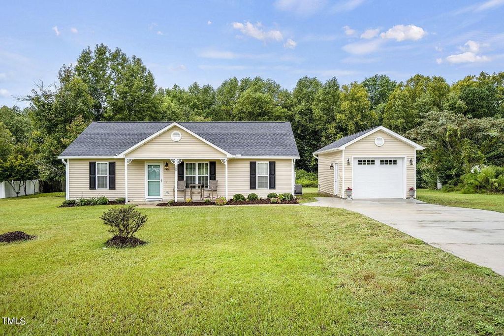 108 Danbury Court, Willow Spring, NC 27592