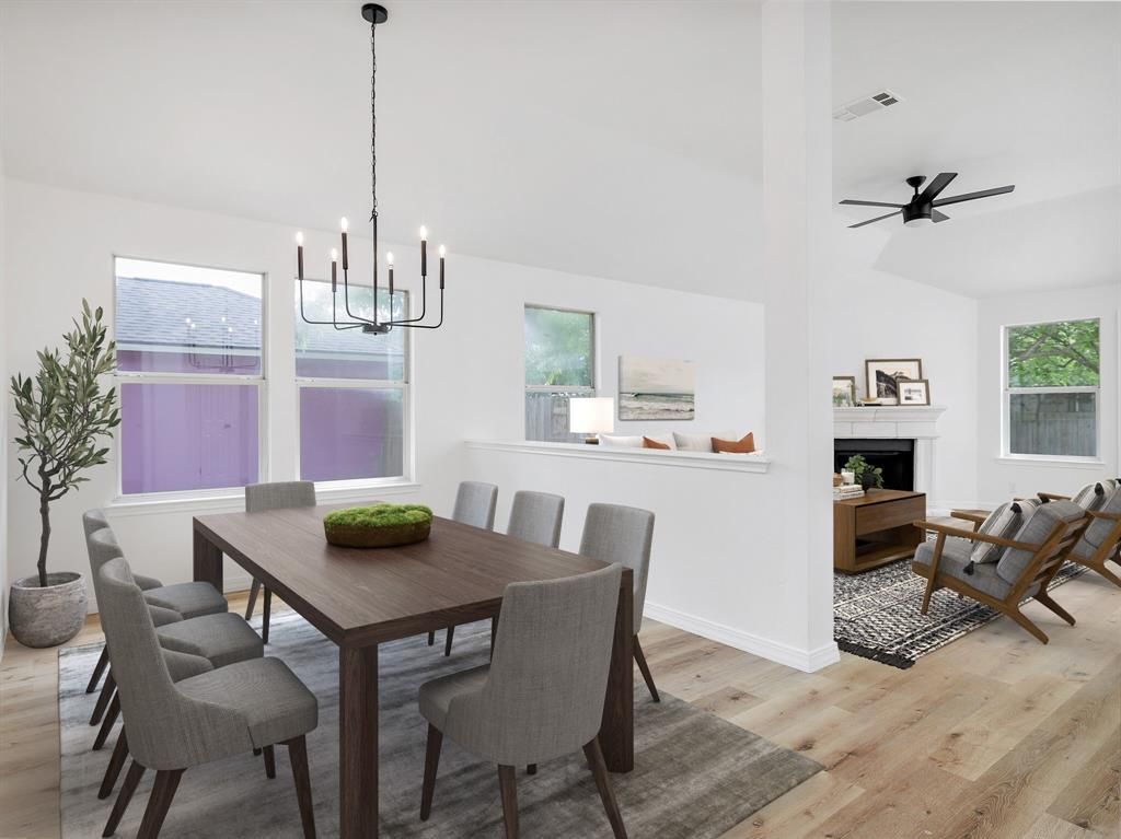 810 Honeysuckle DR, Leander, TX 78641