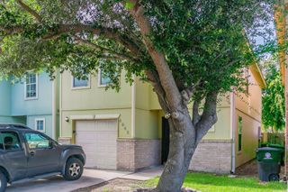 4942 N Cancun Drive, Houston, TX 77045