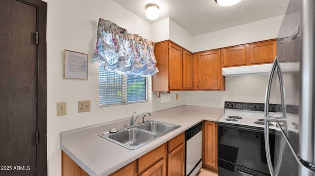 4630 N 68TH Street 265, Scottsdale, AZ 85251