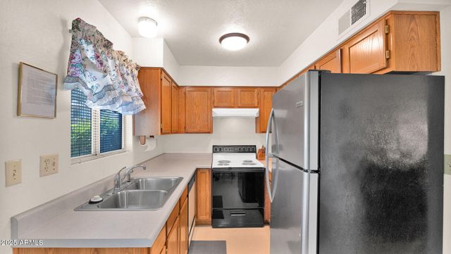 4630 N 68TH Street 265, Scottsdale, AZ 85251