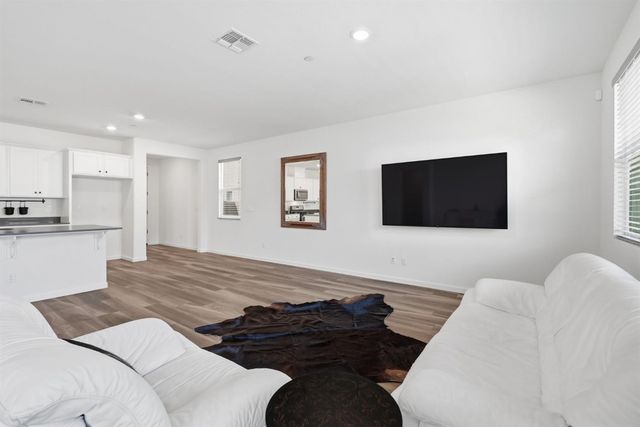 447 Vigo Ct, Lincoln, CA 95648