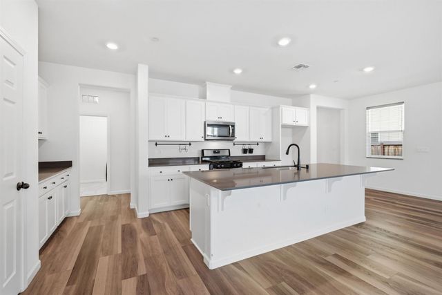 447 Vigo Ct, Lincoln, CA 95648