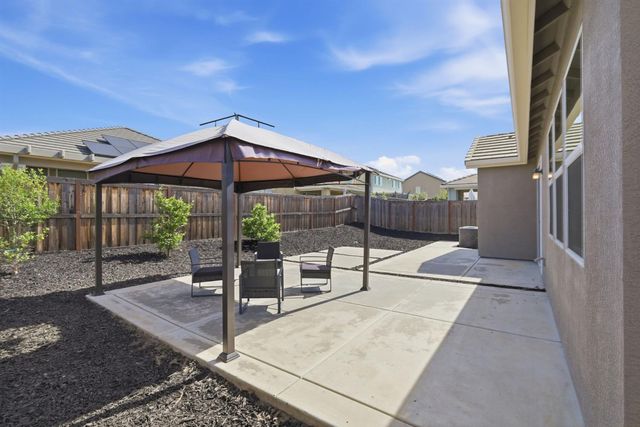 447 Vigo Ct, Lincoln, CA 95648