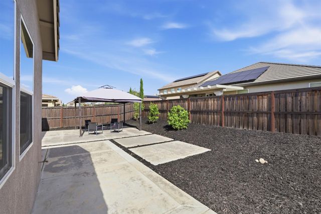 447 Vigo Ct, Lincoln, CA 95648