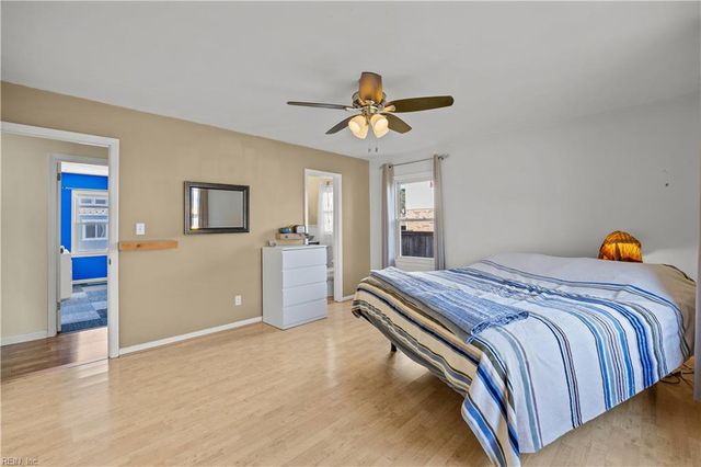 5233 Stratford Chase DR, Virginia Beach, VA 23464