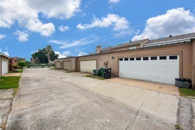 6418 Cambridge Glen Lane, Houston, TX 77035