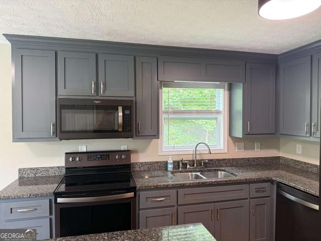 3305 Paxton Drive, Marietta, GA 30066