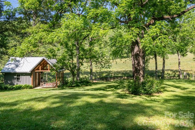 741 Morrow Branch Road, Leicester, NC 28748