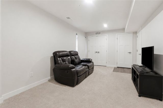 117 Moyer Hill Dr, Cranberry Twp, PA 16066