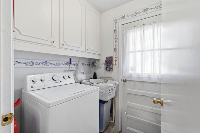 210 Basswood Drive, Spring, TX 77386