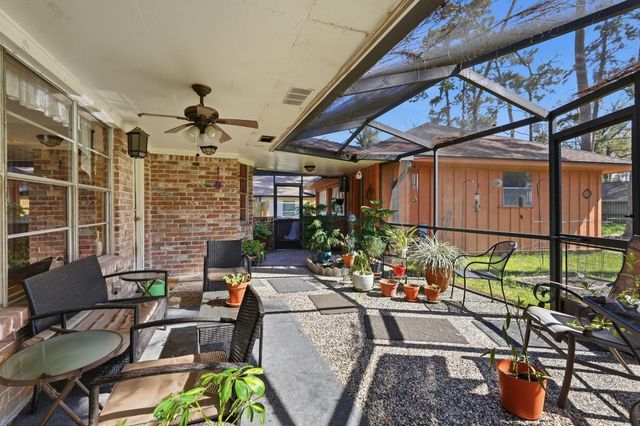 210 Basswood Drive, Spring, TX 77386