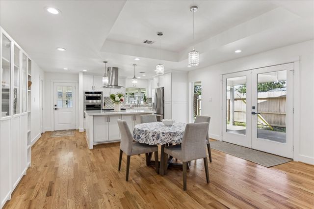 6003 W 43rd Street, Houston, TX 77092