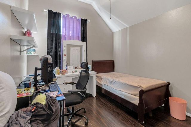 230 Shekel Lane, Houston, TX 77015