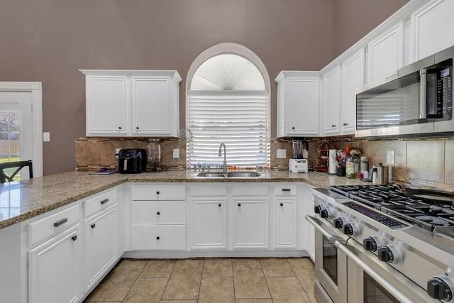 230 Shekel Lane, Houston, TX 77015