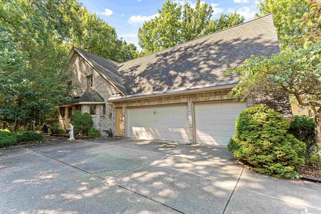 2534 Farmdale Drive, Sterling Heights, MI 48314