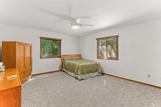 2534 Farmdale Drive, Sterling Heights, MI 48314