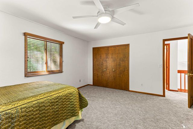2534 Farmdale Drive, Sterling Heights, MI 48314