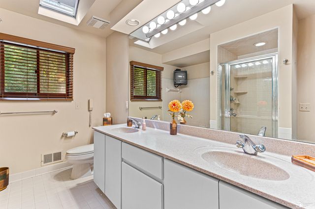 2534 Farmdale Drive, Sterling Heights, MI 48314