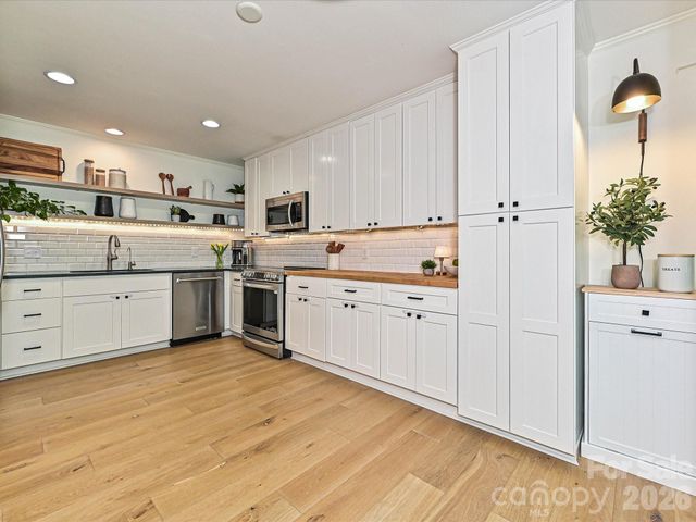 4737 Rounding Run Road, Charlotte, NC 28277