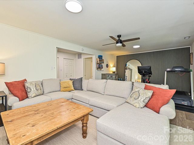 4737 Rounding Run Road, Charlotte, NC 28277