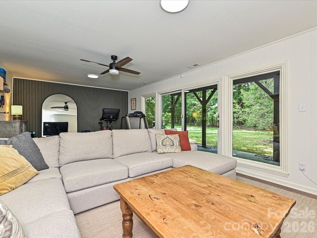 4737 Rounding Run Road, Charlotte, NC 28277
