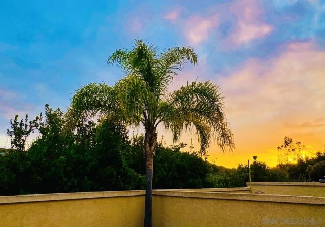 10911 Creekbridge Place, San Diego, CA 92128