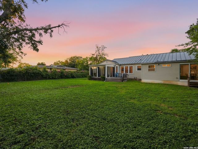 218 Larkwood Drive, San Antonio, TX 78209