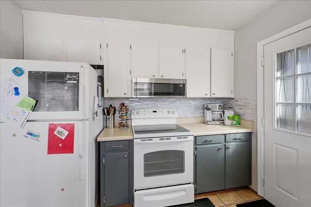 100 Fernande Drive, Mauldin, SC 29662