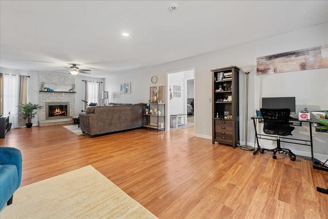 100 Fernande Drive, Mauldin, SC 29662