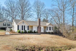 100 Fernande Drive, Mauldin, SC 29662