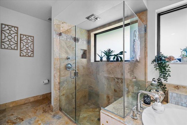 10798 SeaCliff Circle, Boca Raton, FL 33498
