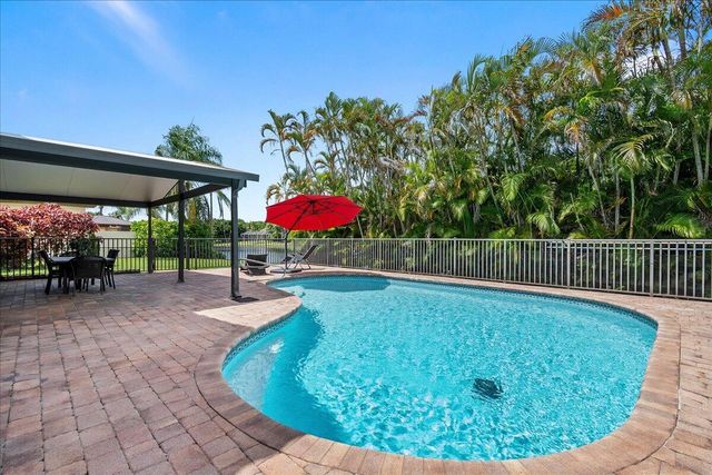 10798 SeaCliff Circle, Boca Raton, FL 33498
