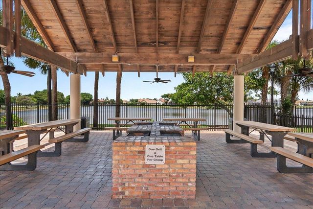 10798 SeaCliff Circle, Boca Raton, FL 33498