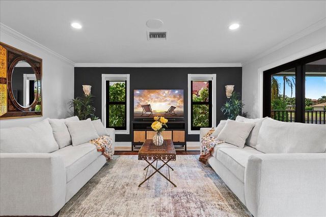 10798 SeaCliff Circle, Boca Raton, FL 33498