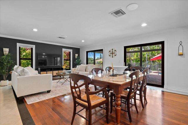 10798 SeaCliff Circle, Boca Raton, FL 33498