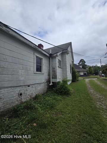 714 Leak Street, Rockingham, NC 28379