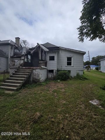 714 Leak Street, Rockingham, NC 28379