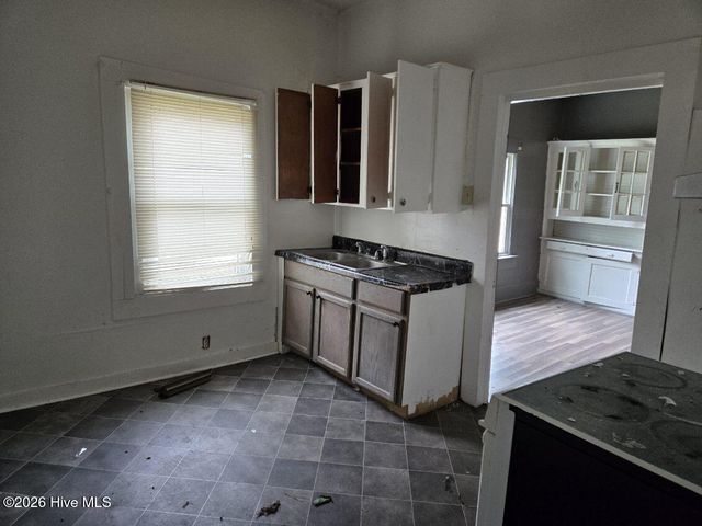 714 Leak Street, Rockingham, NC 28379