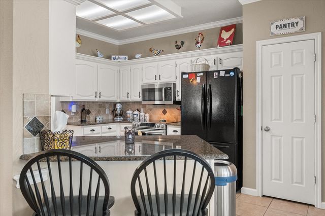 220 S Fork Drive, Hudson Oaks, TX 76087