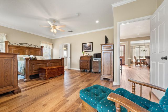 220 S Fork Drive, Hudson Oaks, TX 76087