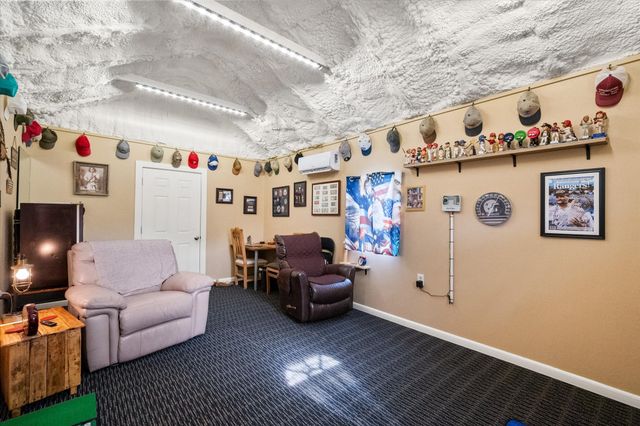 220 S Fork Drive, Hudson Oaks, TX 76087