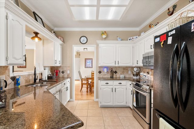 220 S Fork Drive, Hudson Oaks, TX 76087