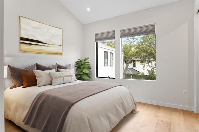 2024 Ford ST, Austin, TX 78704