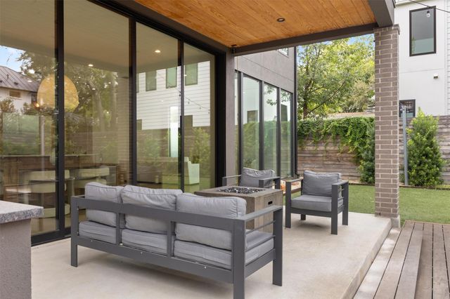 2024 Ford ST, Austin, TX 78704