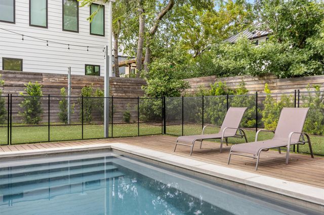 2024 Ford ST, Austin, TX 78704